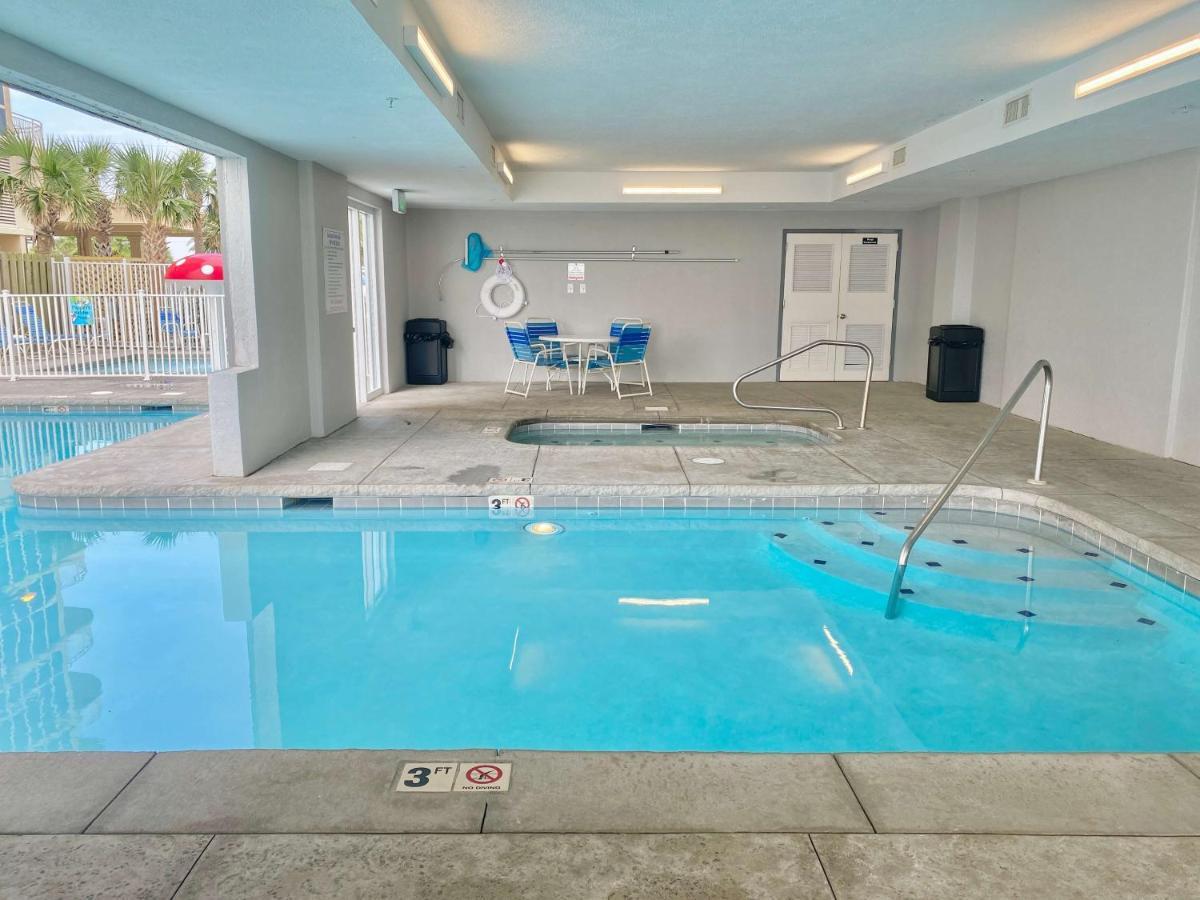 Island Royale: Beachfront Condo in Gulf Shores Exterior photo